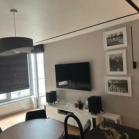 Jag Family 아파트 그디니아